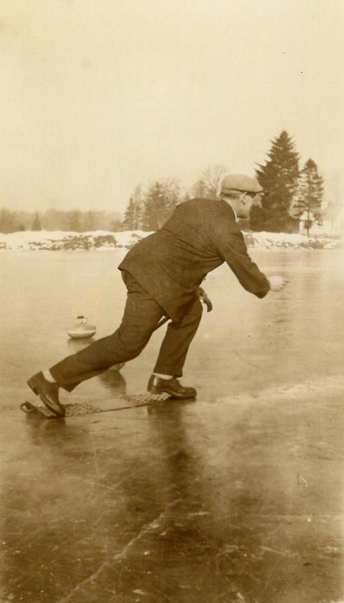 Curling outside 1920s
