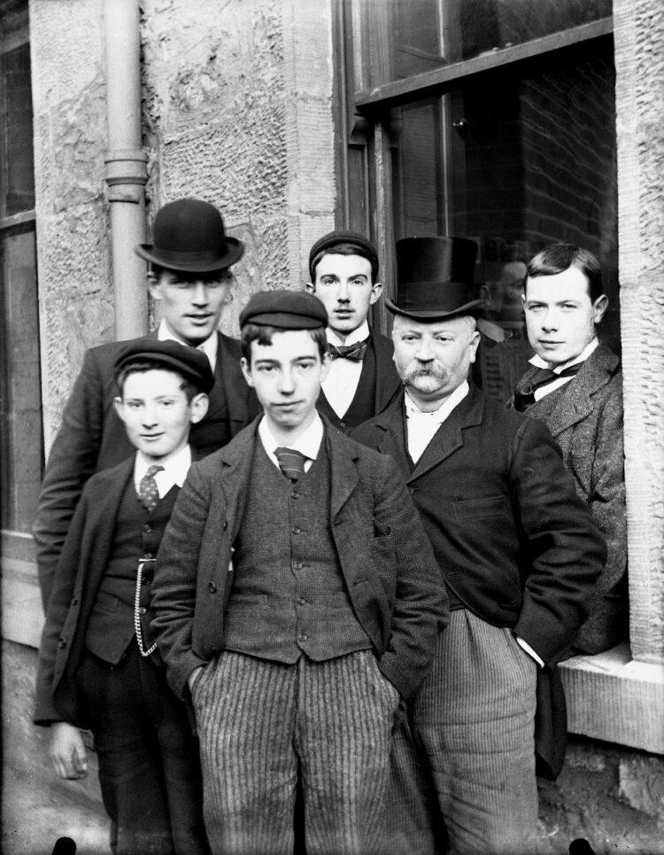 Group of men in Bridge of Allan c.1890